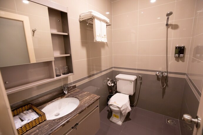 Imagen de la habitación del Hotel Golden Emerald Resort. Foto 11