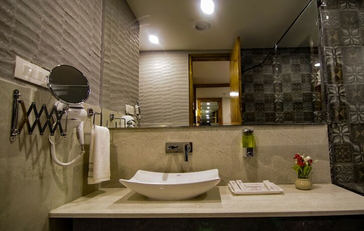Imagen general del Hotel Golden Fern Resort. Foto 6