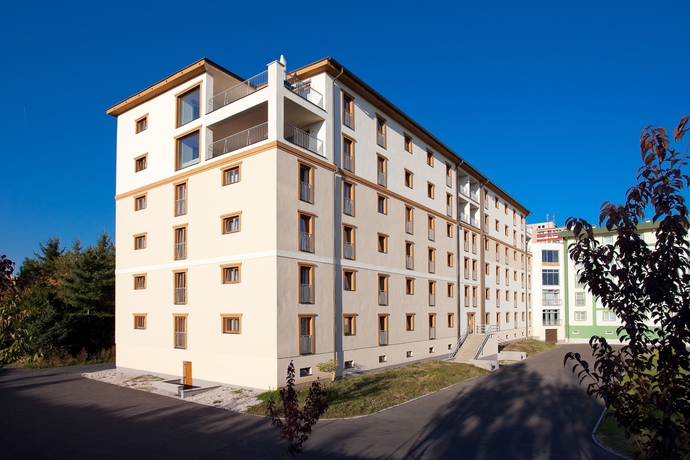 Imagen general del Hotel Golden Fish Apartments. Foto 6