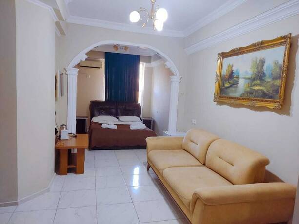 Imagen de la habitación del Hotel Golden Fish. Foto 10