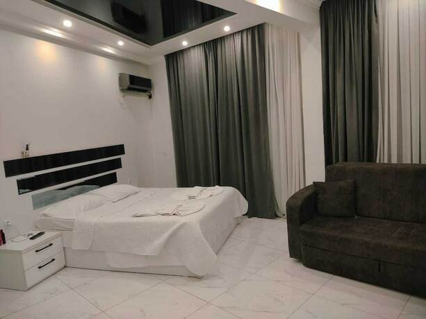 Imagen general del Hotel Golden Fish. Foto 3
