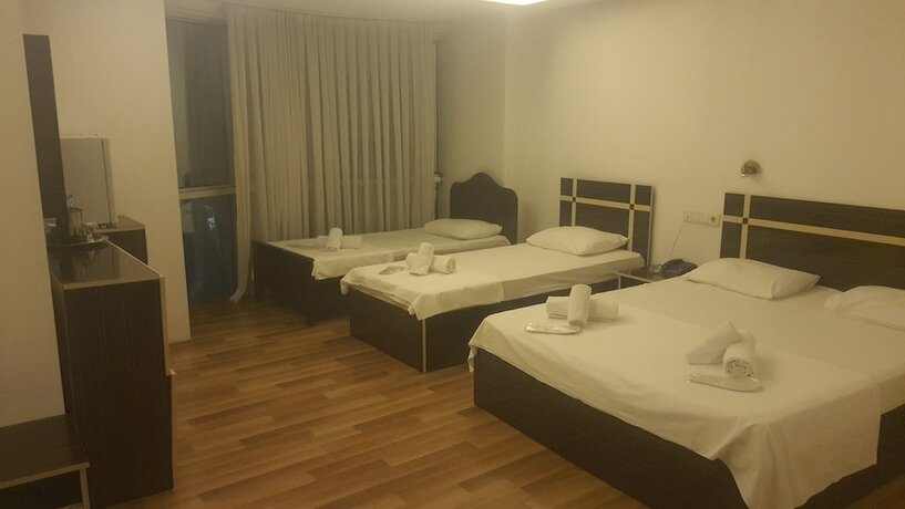 Imagen de la habitación del Hotel Golden Fish. Foto 14