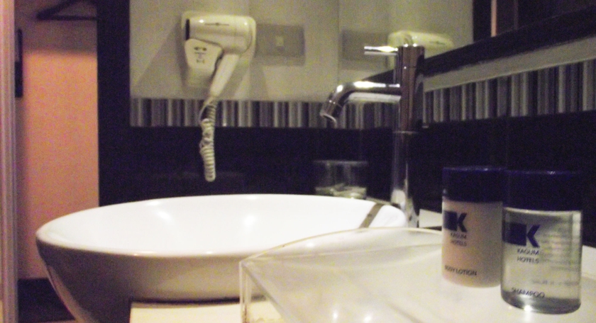 Imagen de la habitación del Hotel Golden Flower Bandung. Foto 3