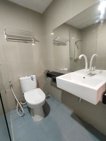 Imagen de la habitación del Hotel Golden Ganesha Yogyakarta by Ecommerceloka. Foto 2
