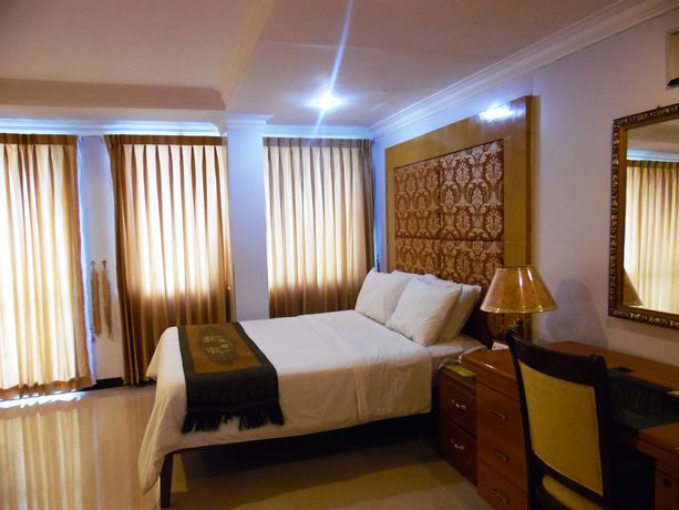 Imagen de la habitación del Hotel Golden Gate. Foto 4