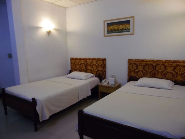 Imagen de la habitación del Hotel Golden Gate. Foto 7