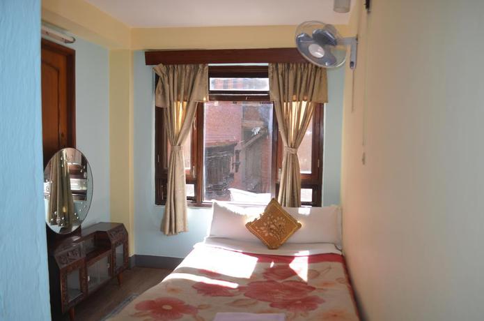 Imagen de la habitación del Hotel Golden Gate Guest House. Foto 5