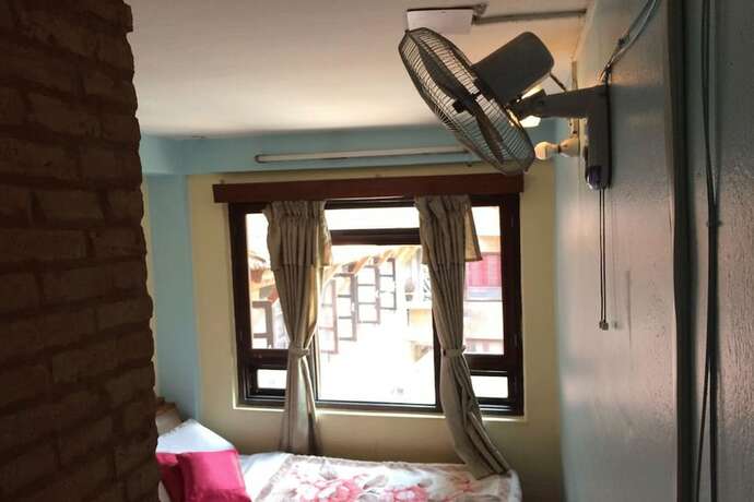 Imagen general del Hotel Golden Gate Guest House. Foto 12