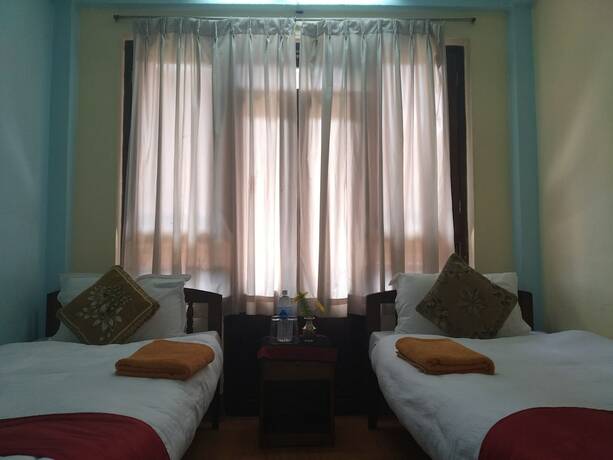 Imagen de la habitación del Hotel Golden Gate Guest House. Foto 17