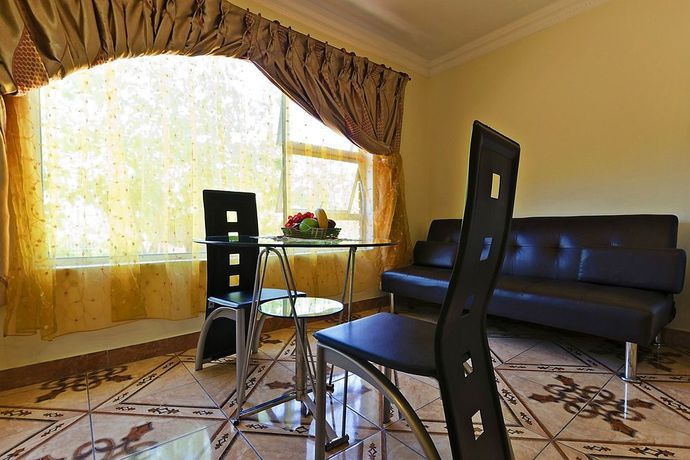 Imagen de la habitación del Hotel Golden Gate Guest House, Sandton. Foto 11