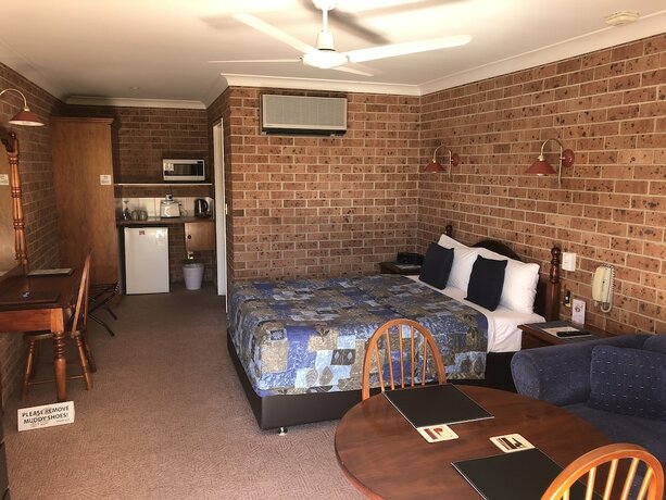 Imagen de la habitación del Hotel Golden Grain Motor Inn. Foto 20