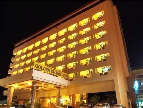 Imagen general del Hotel Golden Grand, Phitsanulok. Foto 1