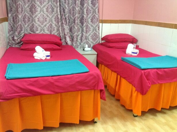 Imagen de la habitación del Hotel Golden Guest House. Foto 12