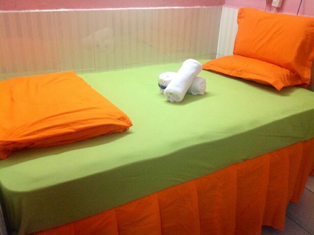 Imagen de la habitación del Hotel Golden Guest House. Foto 19