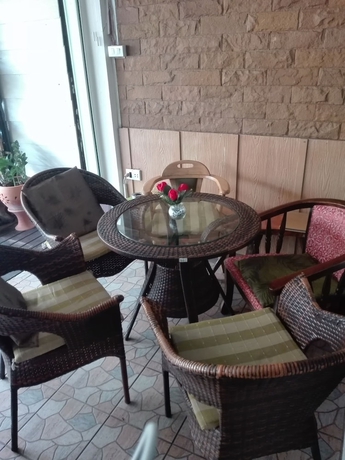Imagen de los interiores del Hotel Golden Guesthouse, Cha Am. Foto 18