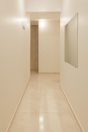 Imagen de los interiores del Hotel Golden HL. Foto 14