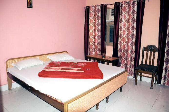 Imagen general del Hotel Golden, Haridwar. Foto 5