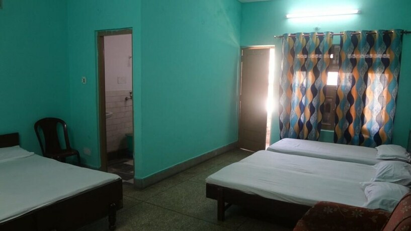 Imagen general del Hotel Golden, Haridwar. Foto 6