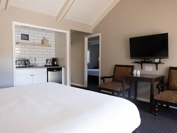 Imagen de la habitación del Hotel Golden Haven Hot Springs. Foto 19