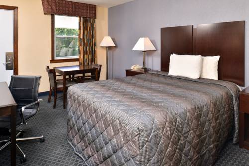 Imagen de la habitación del Hotel Golden Hill Inn Danbury. Foto 2