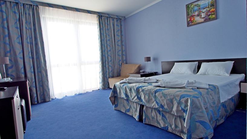 Imagen de la habitación del Hotel Golden Hills. Foto 8