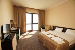 Imagen general del Hotel Golden Hills Hotel. Foto 3