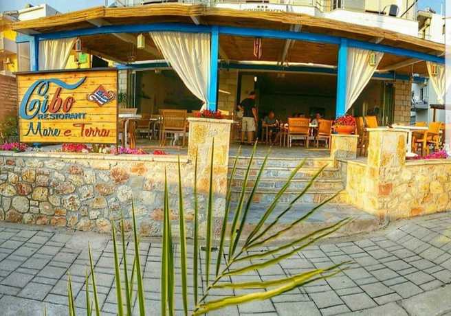 Imagen del bar/restaurante del Hotel Golden, Himar&euml;. Foto 4