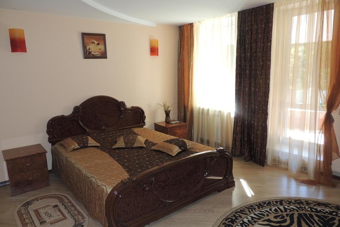 Imagen general del Hotel Golden Horseshoe. Foto 11