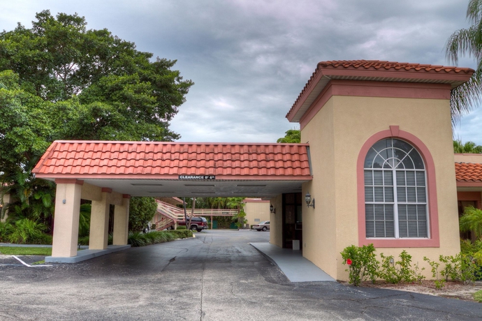 Imagen general del Hotel Golden Host Resort - Sarasota. Foto 3