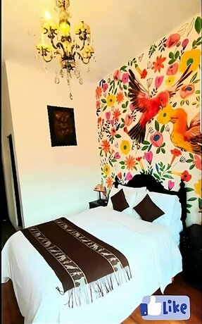 Imagen de la habitación del Hotel Golden House, Santiago. Foto 17