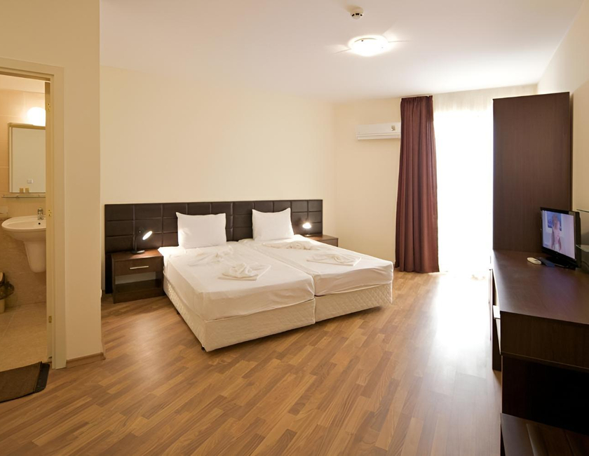 Imagen general del Hotel Golden Ina - Rumba Beach. Foto 11