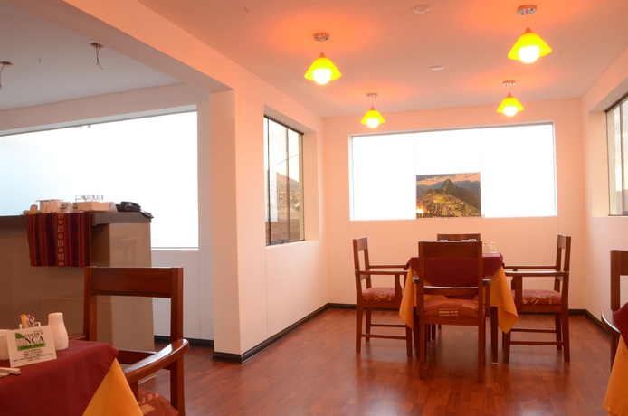 Imagen del bar/restaurante del Hotel Golden Inca. Foto 6