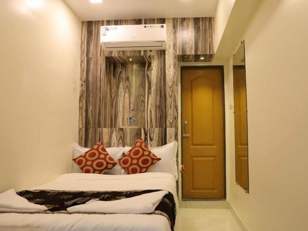 Imagen de la habitación del Hotel Golden Inn, Mumbai. Foto 3