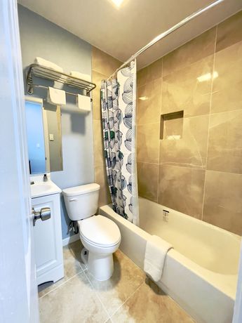 Imagen de la habitación del Hotel Golden Inn, Seagoville. Foto 5