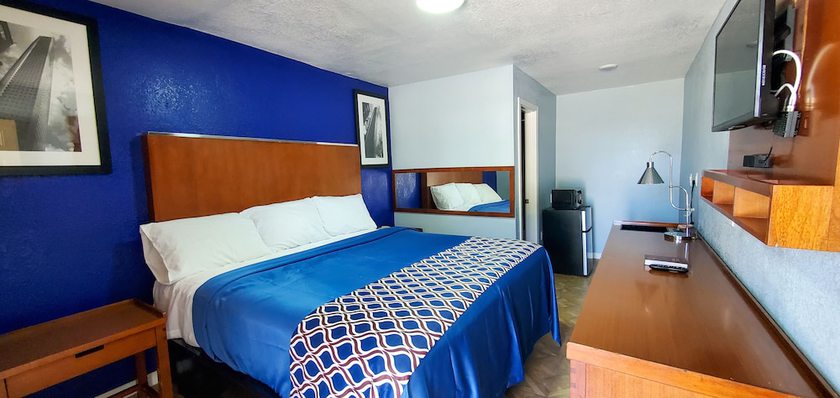 Imagen de la habitación del Hotel Golden Inn, Seagoville. Foto 6