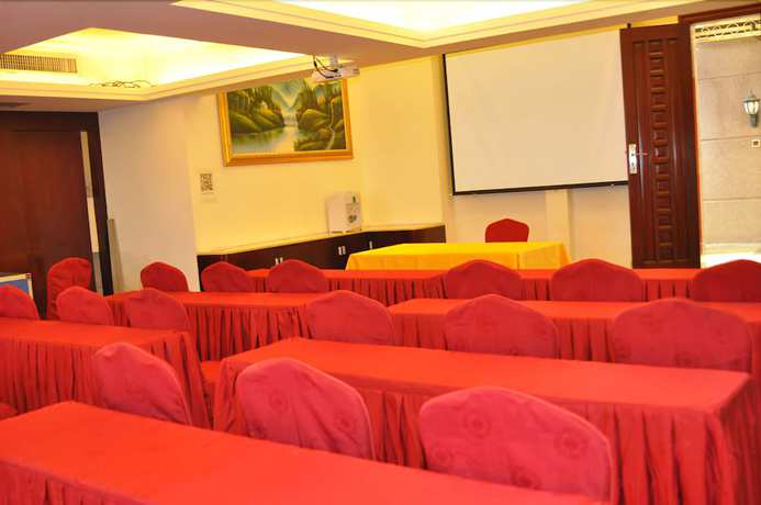 Imagen de los interiores del Hotel Golden Island Holiday Foshan. Foto 17