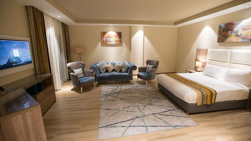 Imagen de la habitación del Hotel Golden Jewel. Foto 11