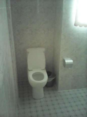 Imagen de la habitación del Hotel Golden Key, Accra. Foto 11