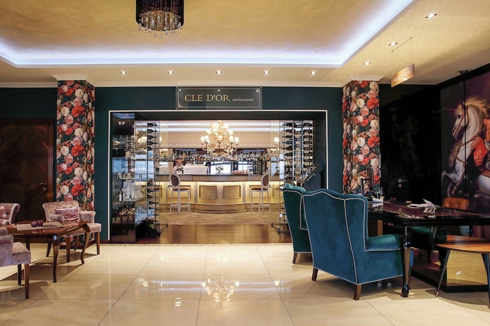 Imagen de los interiores del Hotel Golden Key. Foto 13