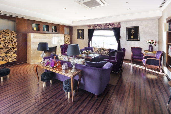 Imagen de los interiores del Hotel Golden Key. Foto 15