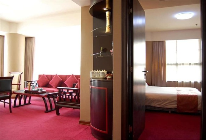 Imagen de la habitación del Hotel Golden Key International. Foto 6