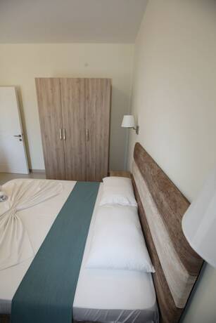 Imagen general del Hotel Golden, Ksamil. Foto 4