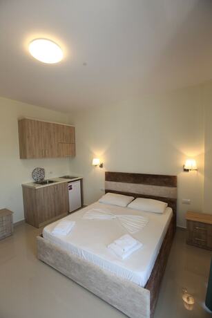 Imagen general del Hotel Golden, Ksamil. Foto 5