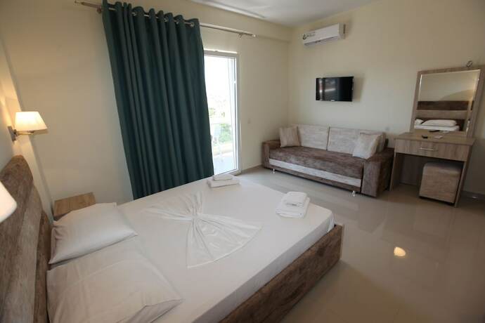 Imagen de la habitación del Hotel Golden, Ksamil. Foto 20