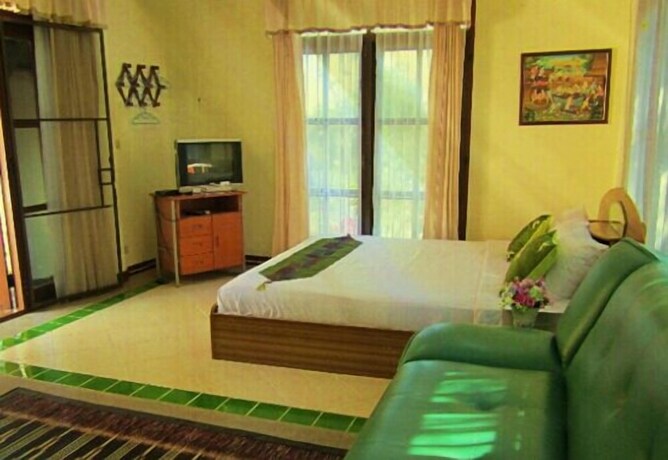 Imagen de la habitación del Hotel Golden Lake View Boutique Resort. Foto 8