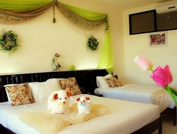 Imagen de la habitación del Hotel Golden Lake View Boutique Resort. Foto 13