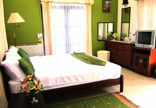 Imagen de la habitación del Hotel Golden Lake View Boutique Resort. Foto 19