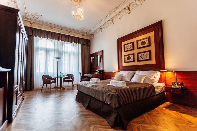 Imagen de la habitación del Hotel Golden Lamb. Foto 6