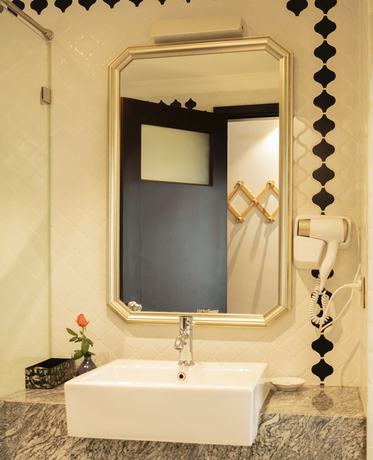 Imagen de la habitación del Hotel Golden Legend Boutique. Foto 2