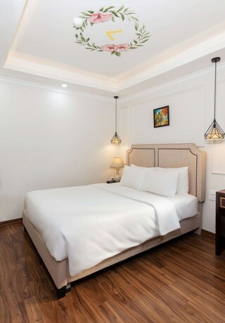Imagen de la habitación del Hotel Golden Legend Palace. Foto 21